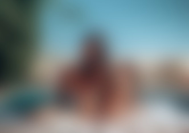 221_Poolside_Threesome_with_PamSnuSnu