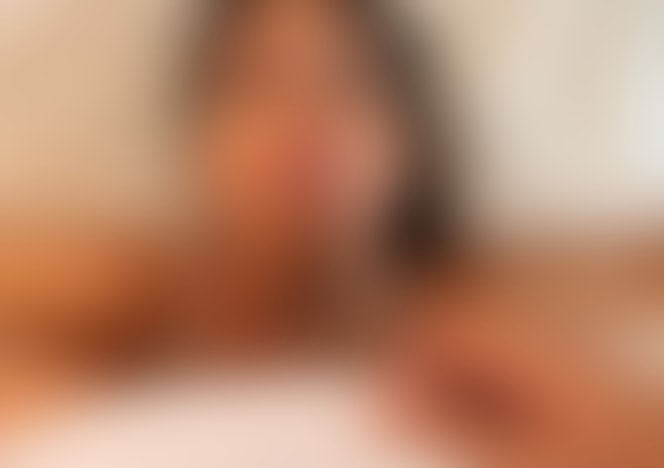 355_Painting_walls_and_ass