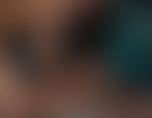 999_030_Black_knee-high_socks_and_facial