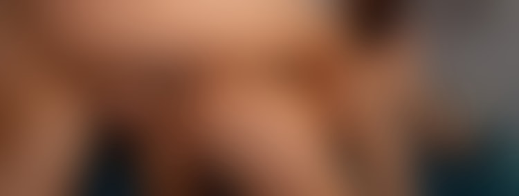 999_030_Black_knee-high_socks_and_facial